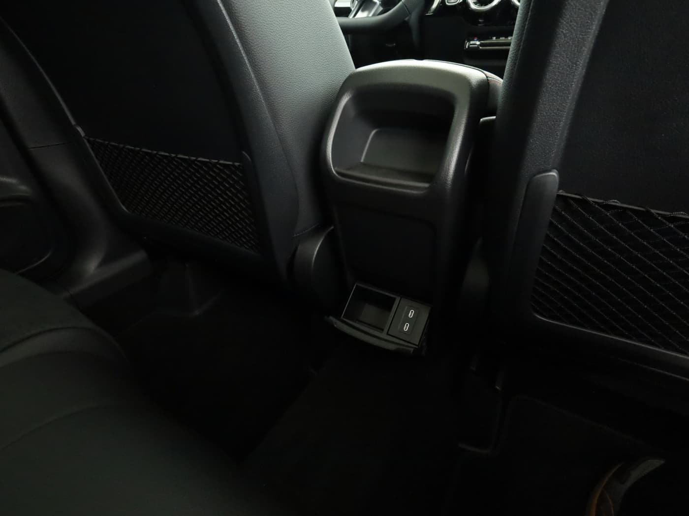 Mercedes-Benz GLA 200 Bild 25