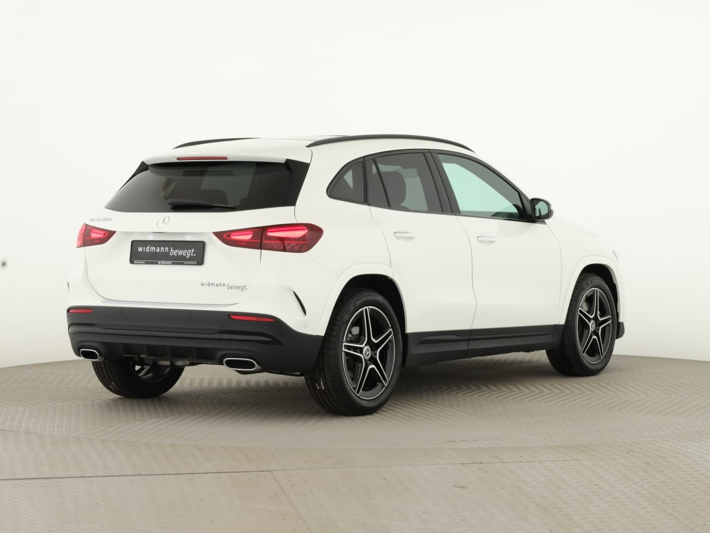 Mercedes-Benz GLA 200 Bild 6