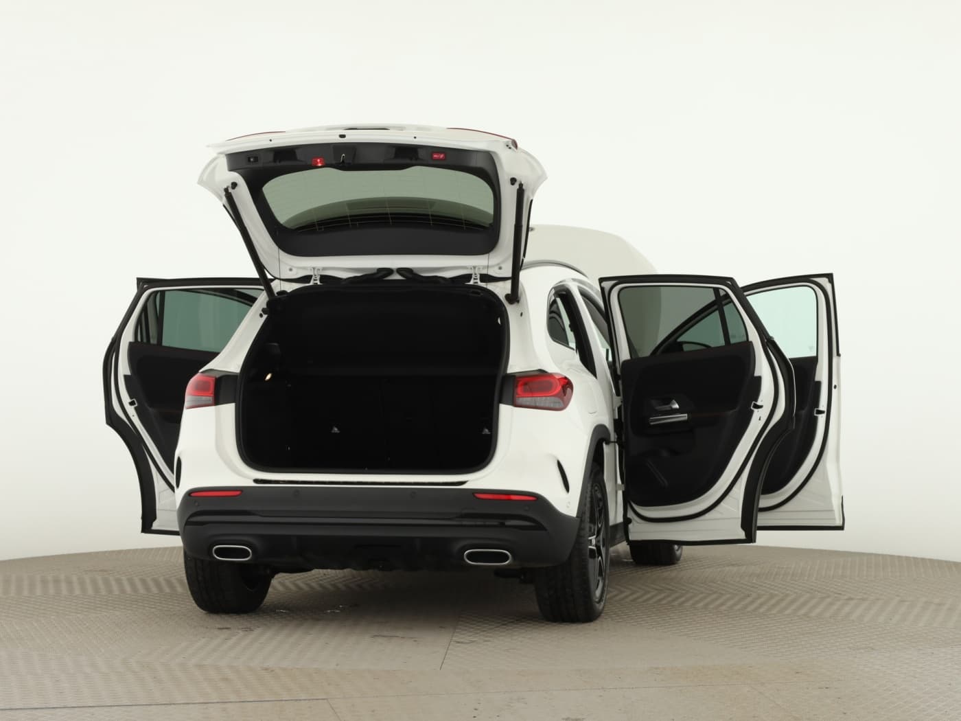 Mercedes-Benz GLA 250 e Bild 9