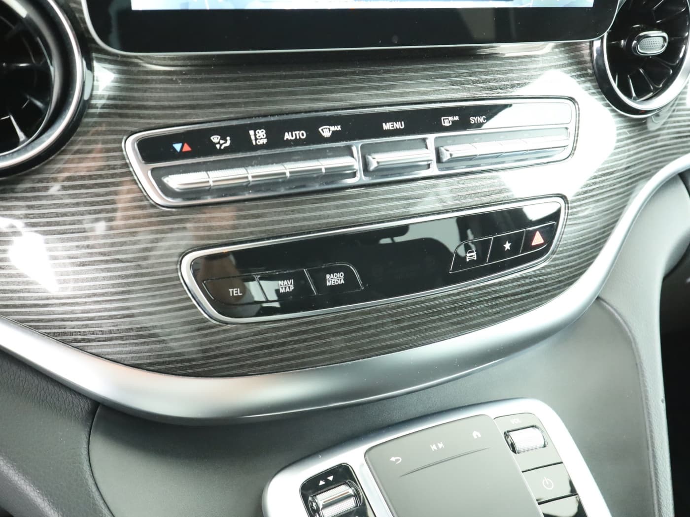 Mercedes-Benz V-Klasse V 250 d 4M EDITION Lang Bild 14