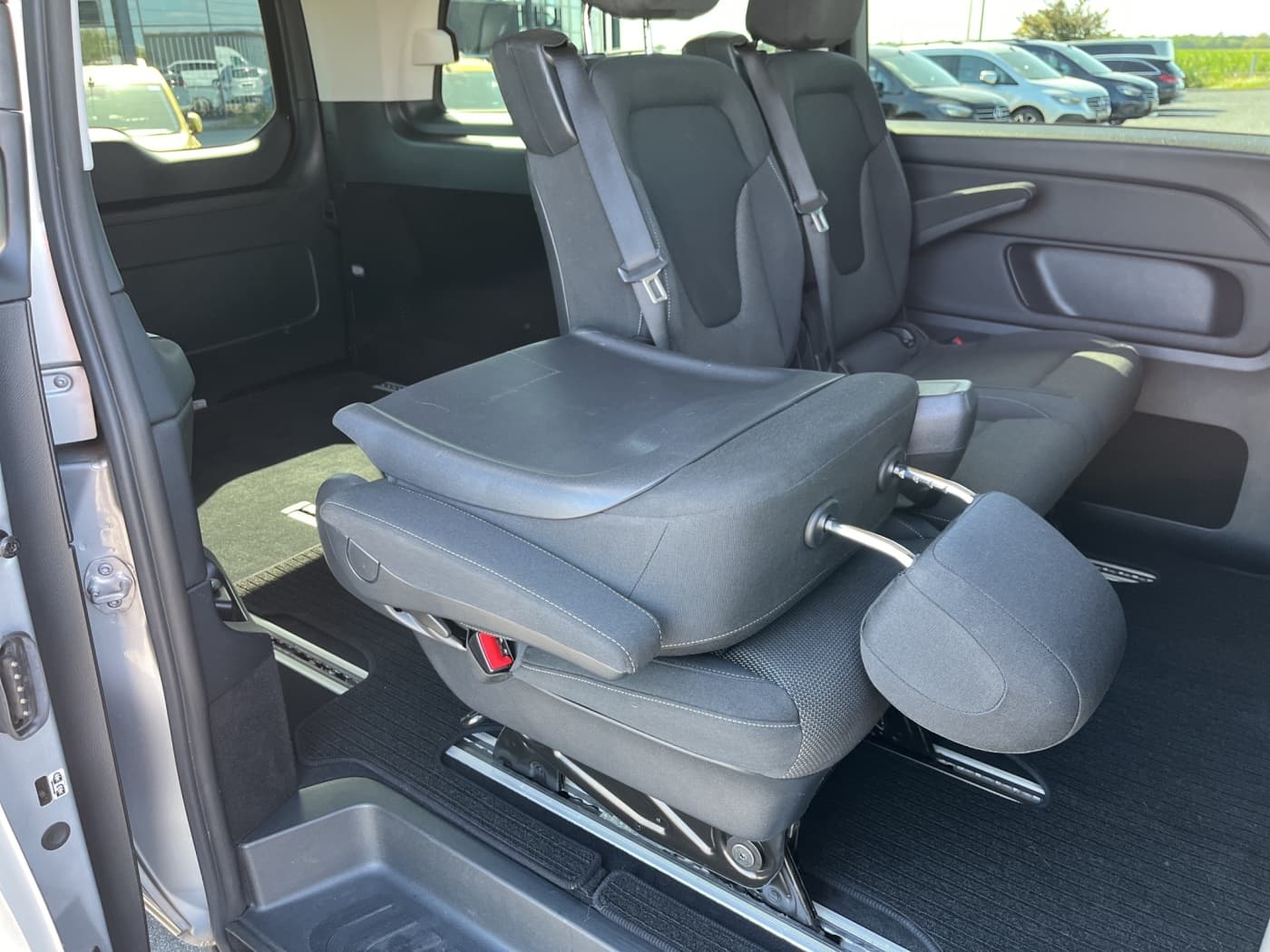 Mercedes-Benz V 250 d 4MATIC EDITION XL Bild 21
