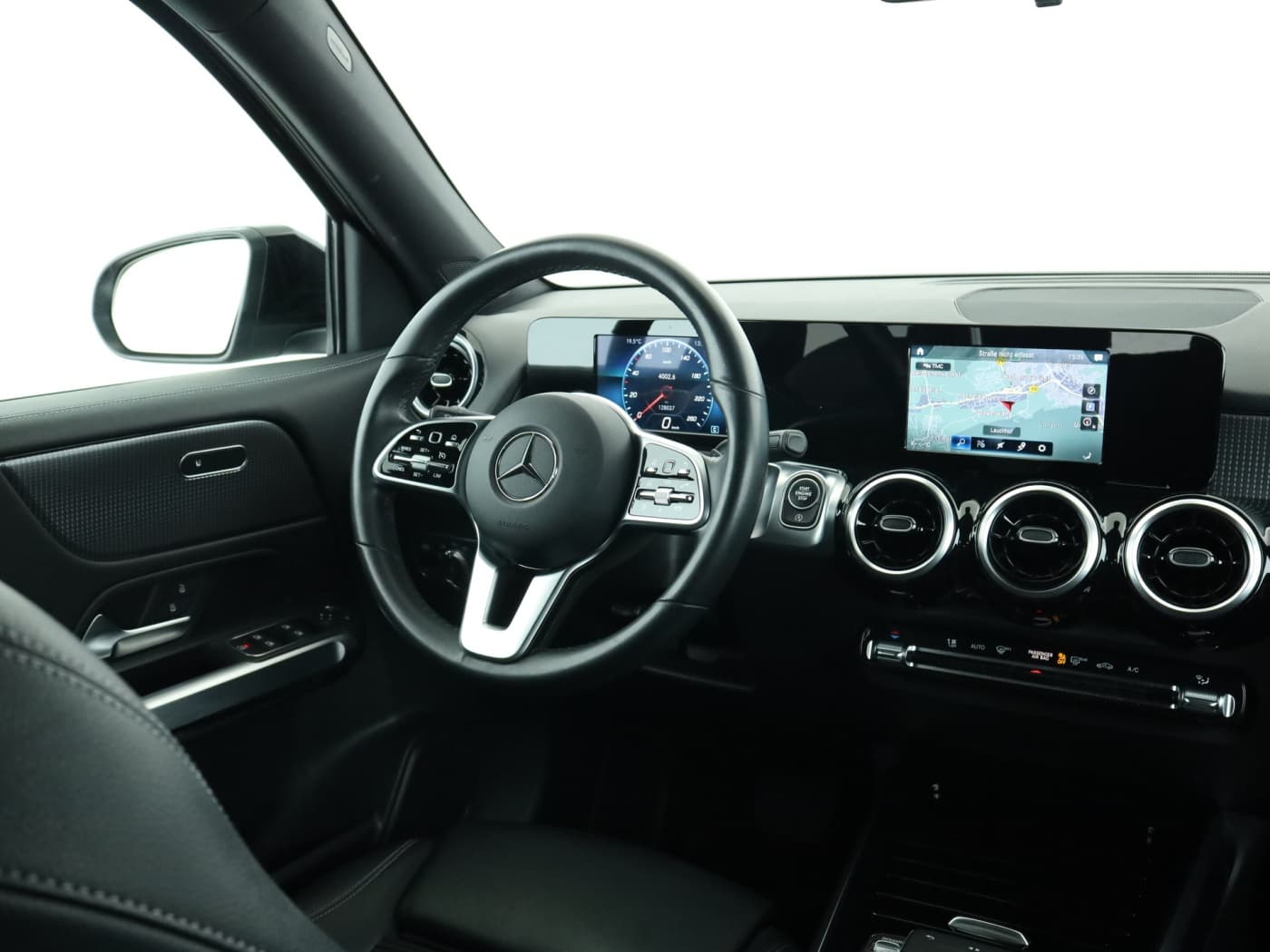 Mercedes-Benz GLB 220 d Bild 10