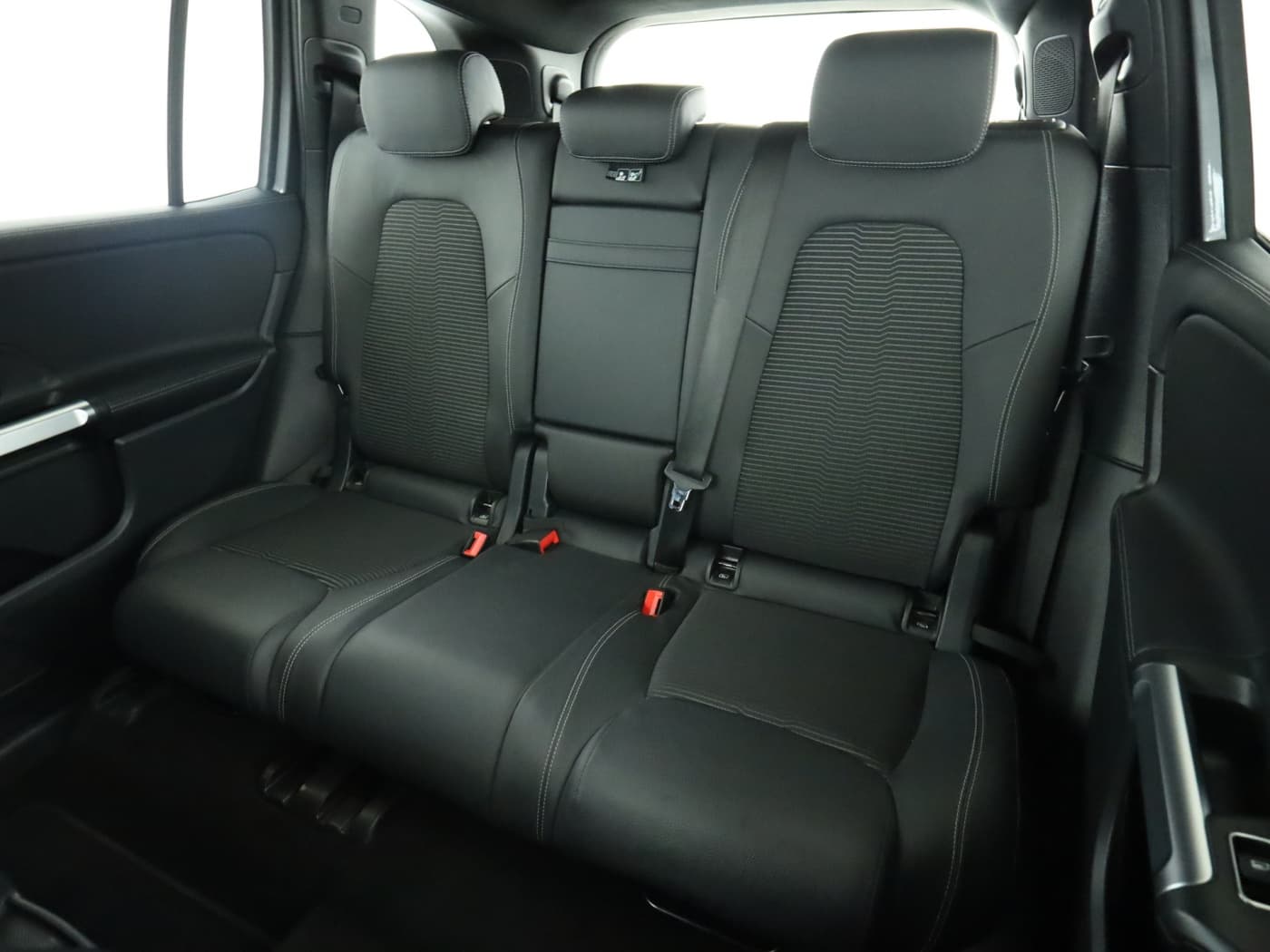 Mercedes-Benz GLB 220 d Bild 18