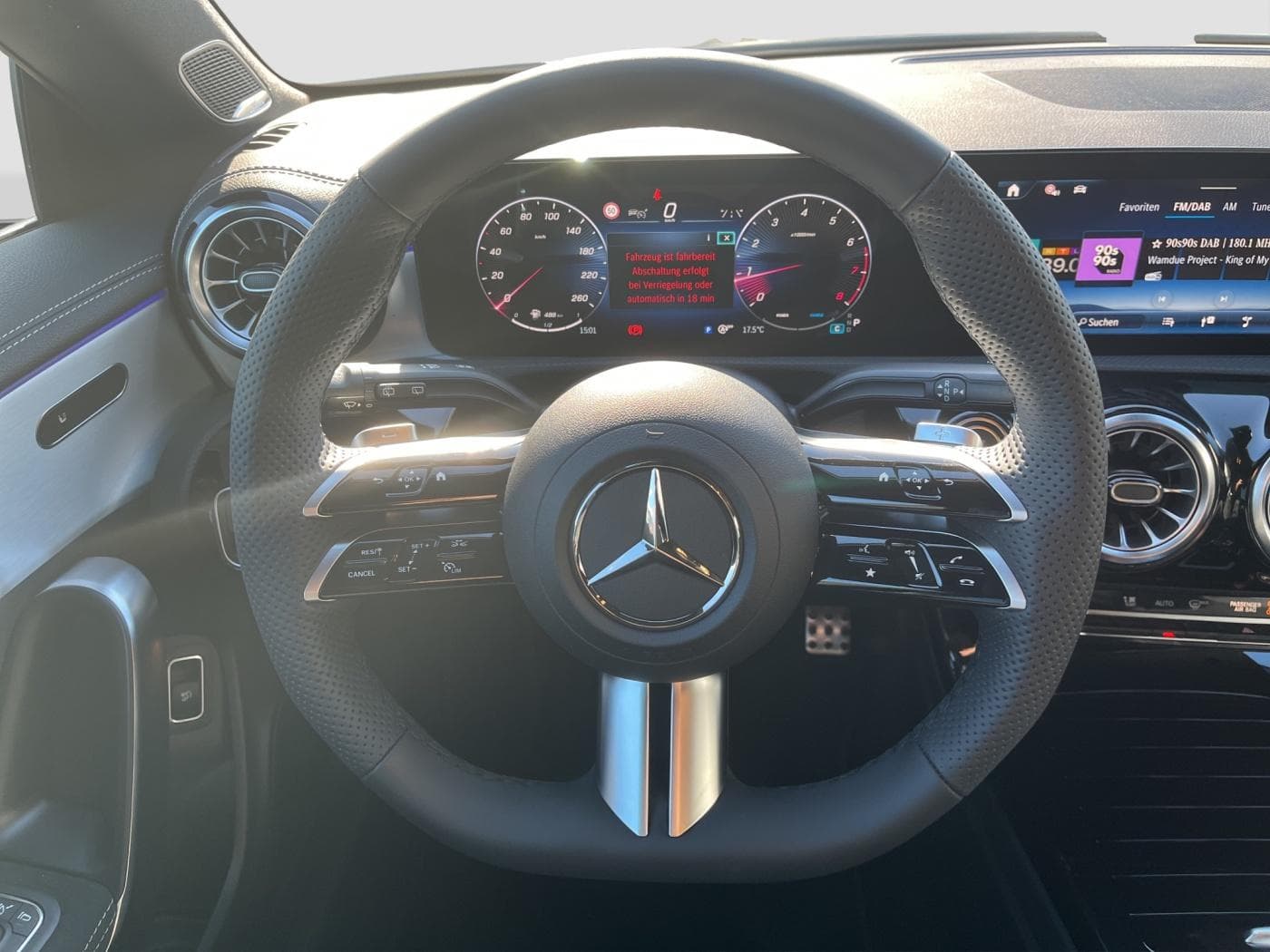 Mercedes-Benz CLA 200 Shooting Brake Bild 10