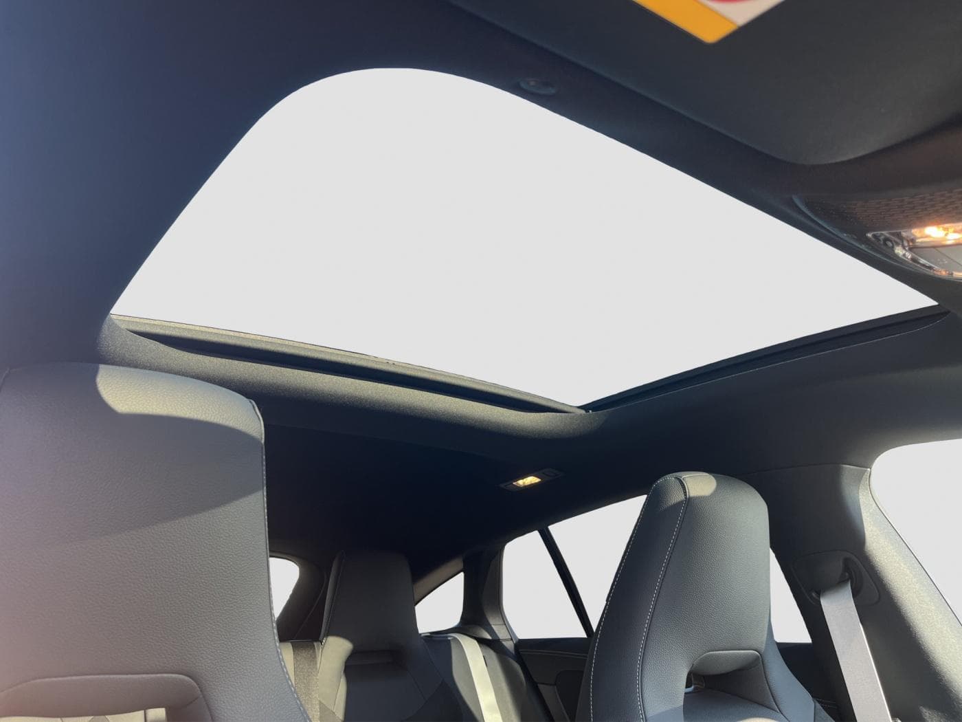 Mercedes-Benz CLA 200 Shooting Brake Bild 16