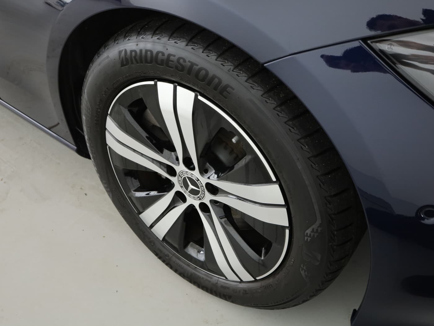 Mercedes-Benz C 300 d 4M Bild 21