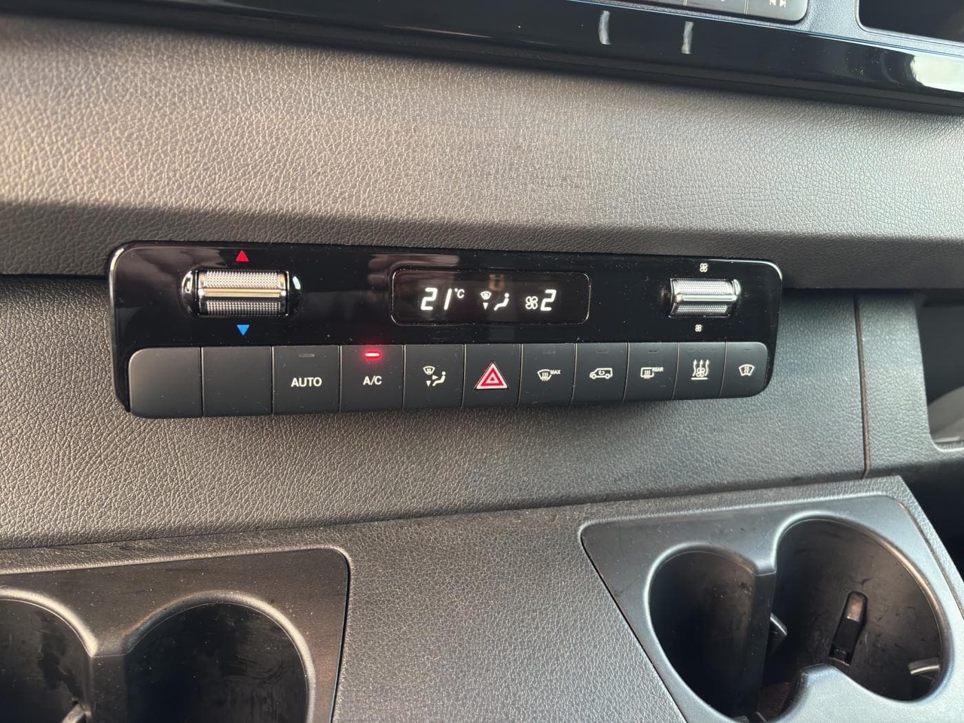 Mercedes-Benz Sprinter 319 CDI Kasten 6-Zylinder Bild 13