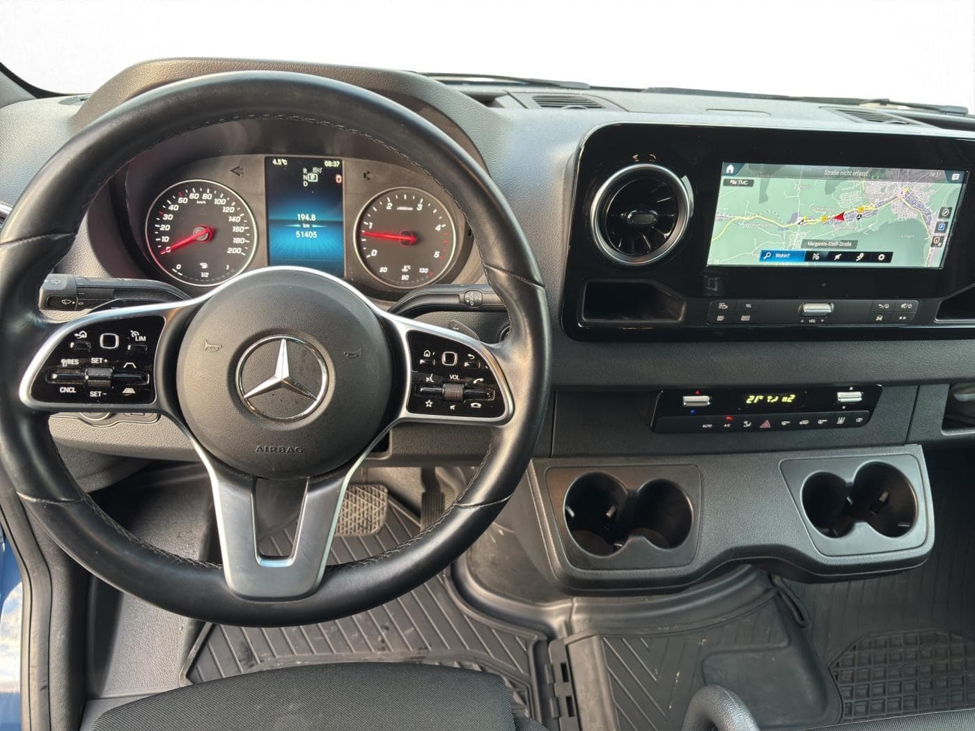 Mercedes-Benz Sprinter 319 CDI Kasten 6-Zylinder Bild 9