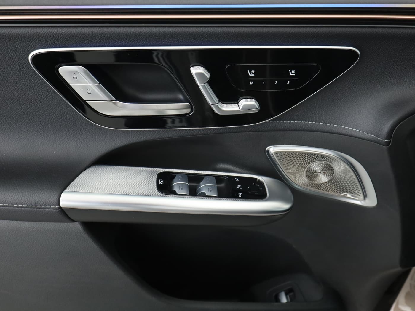 Mercedes-Benz EQE 500 4M Bild 20