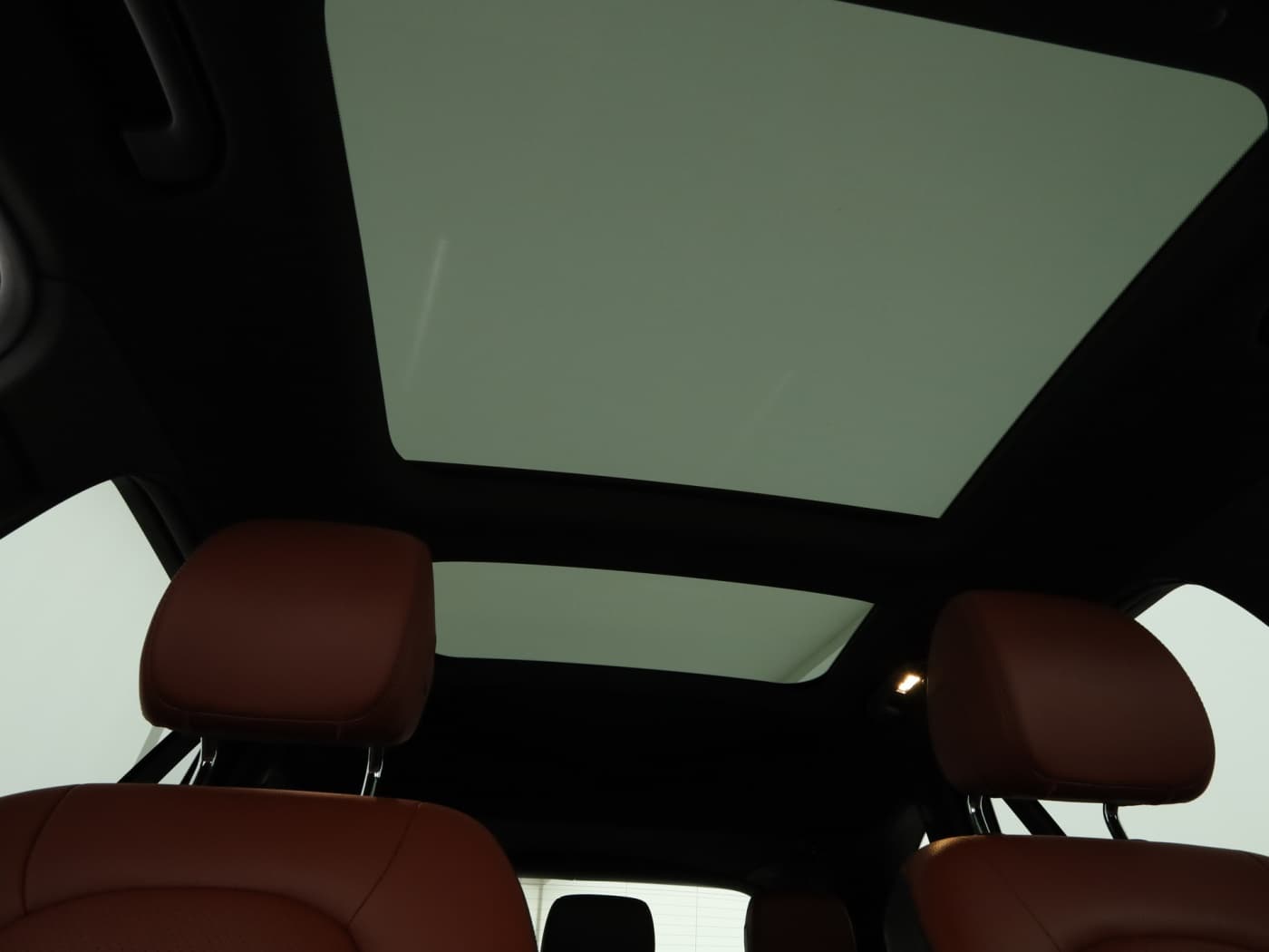 Mercedes-Benz GLC 300 4M Bild 21