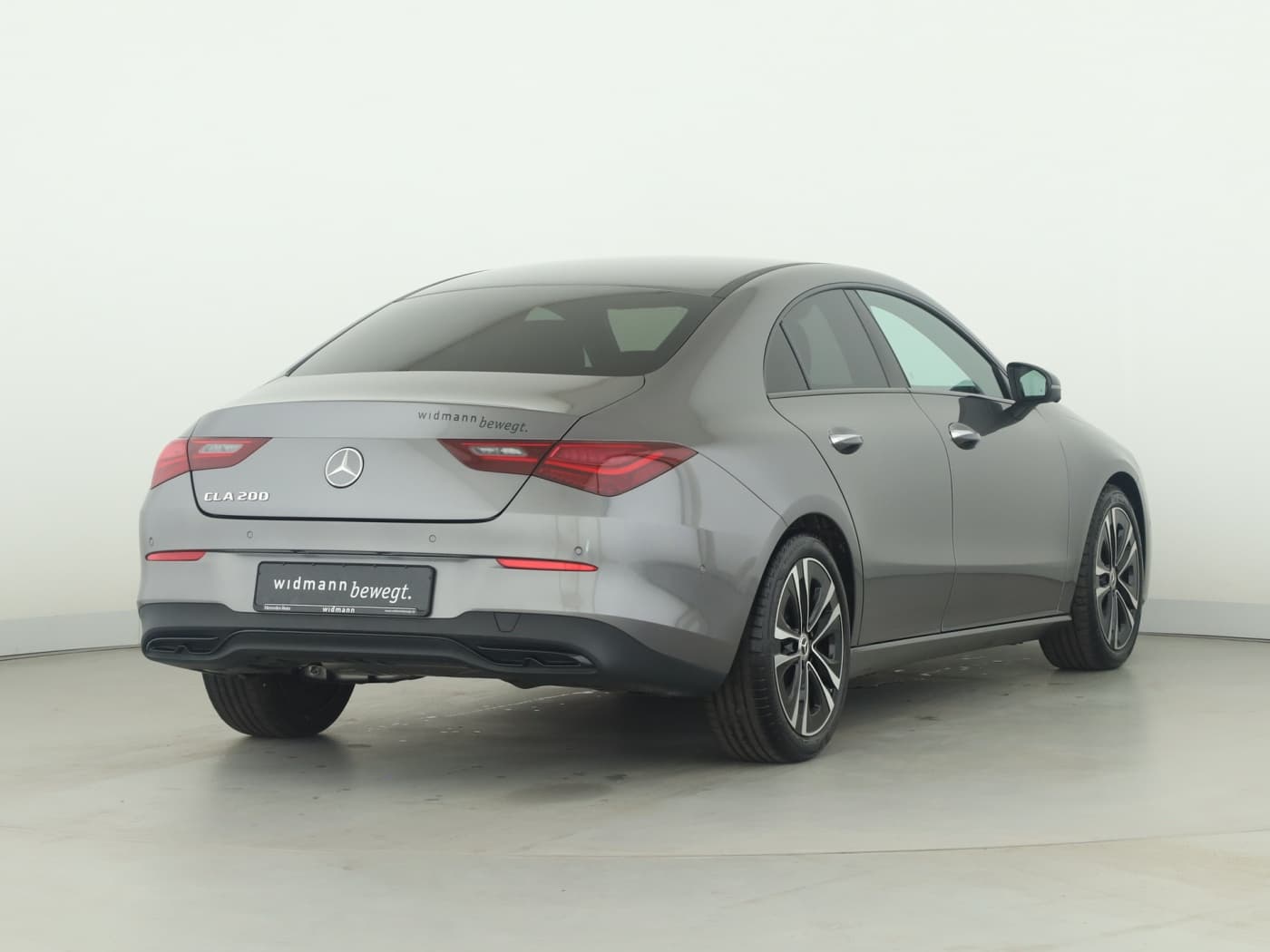 Mercedes-Benz CLA 200 Coup Bild 2