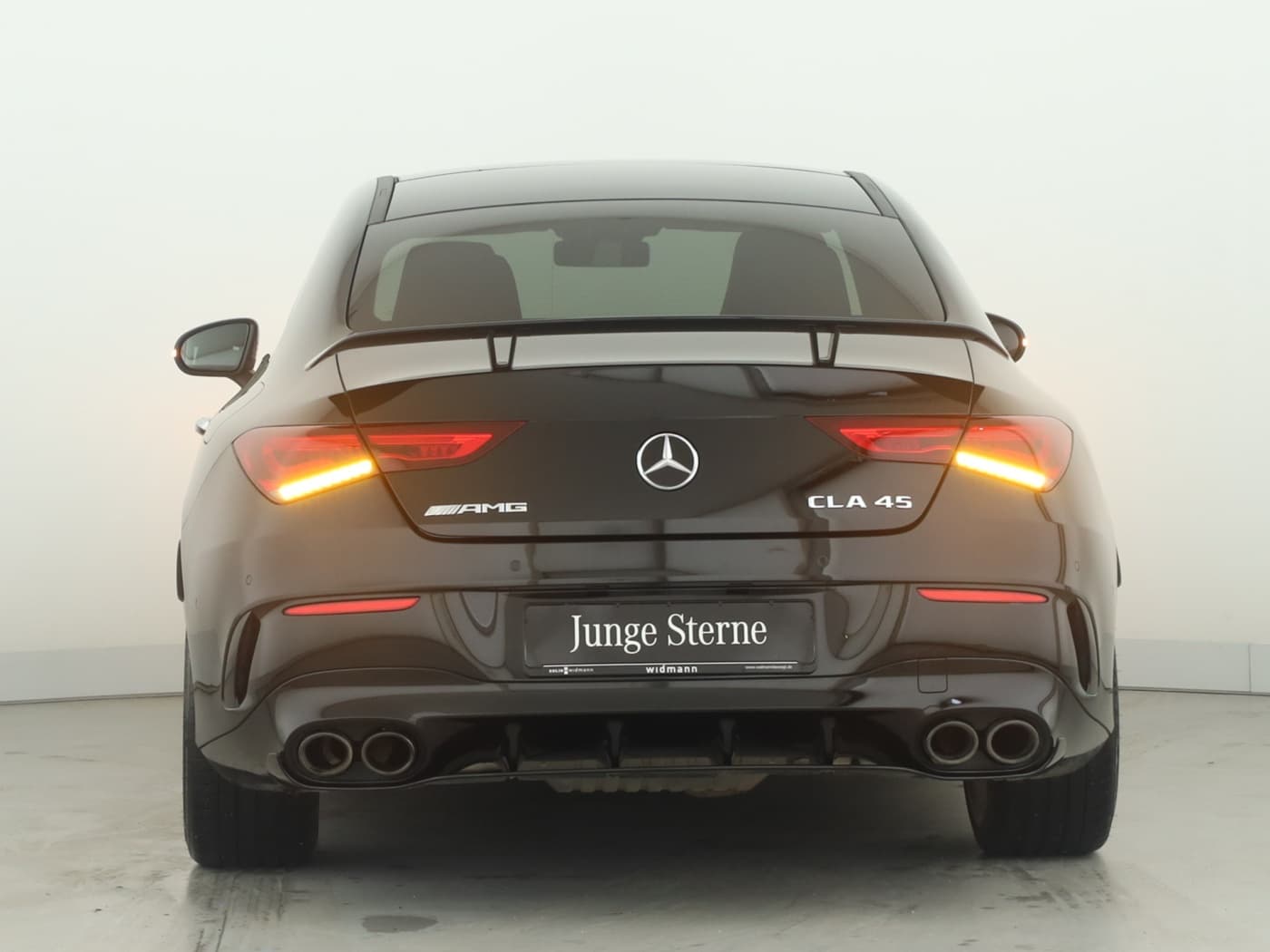 Mercedes-Benz CLA 45 AMG 4M+ Bild 4