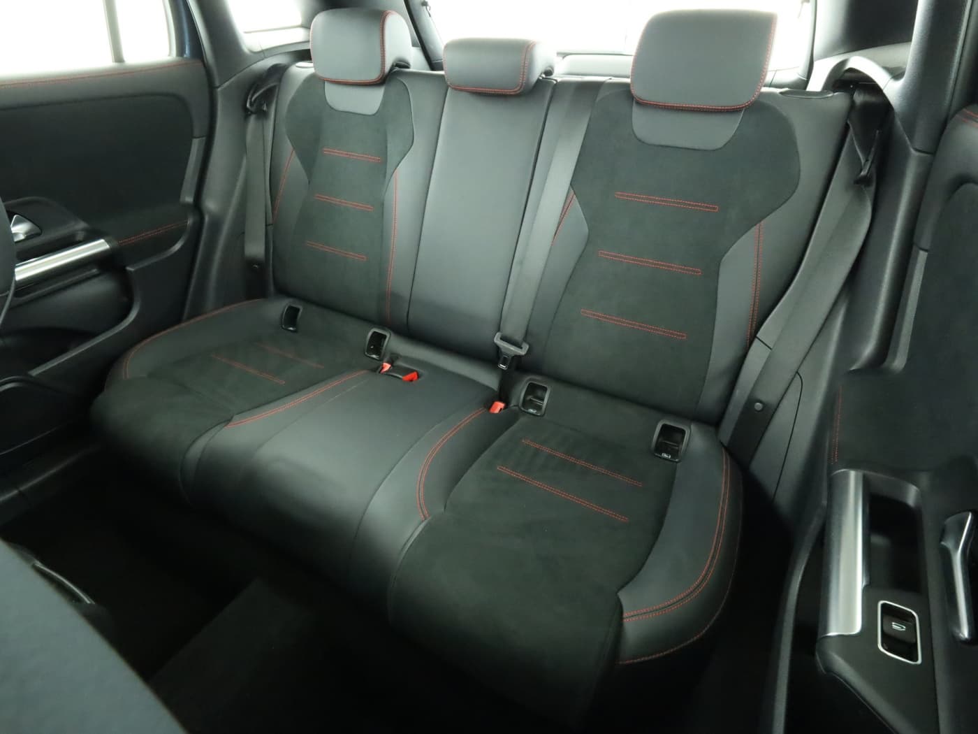 Mercedes-Benz GLA 250 e Bild 18