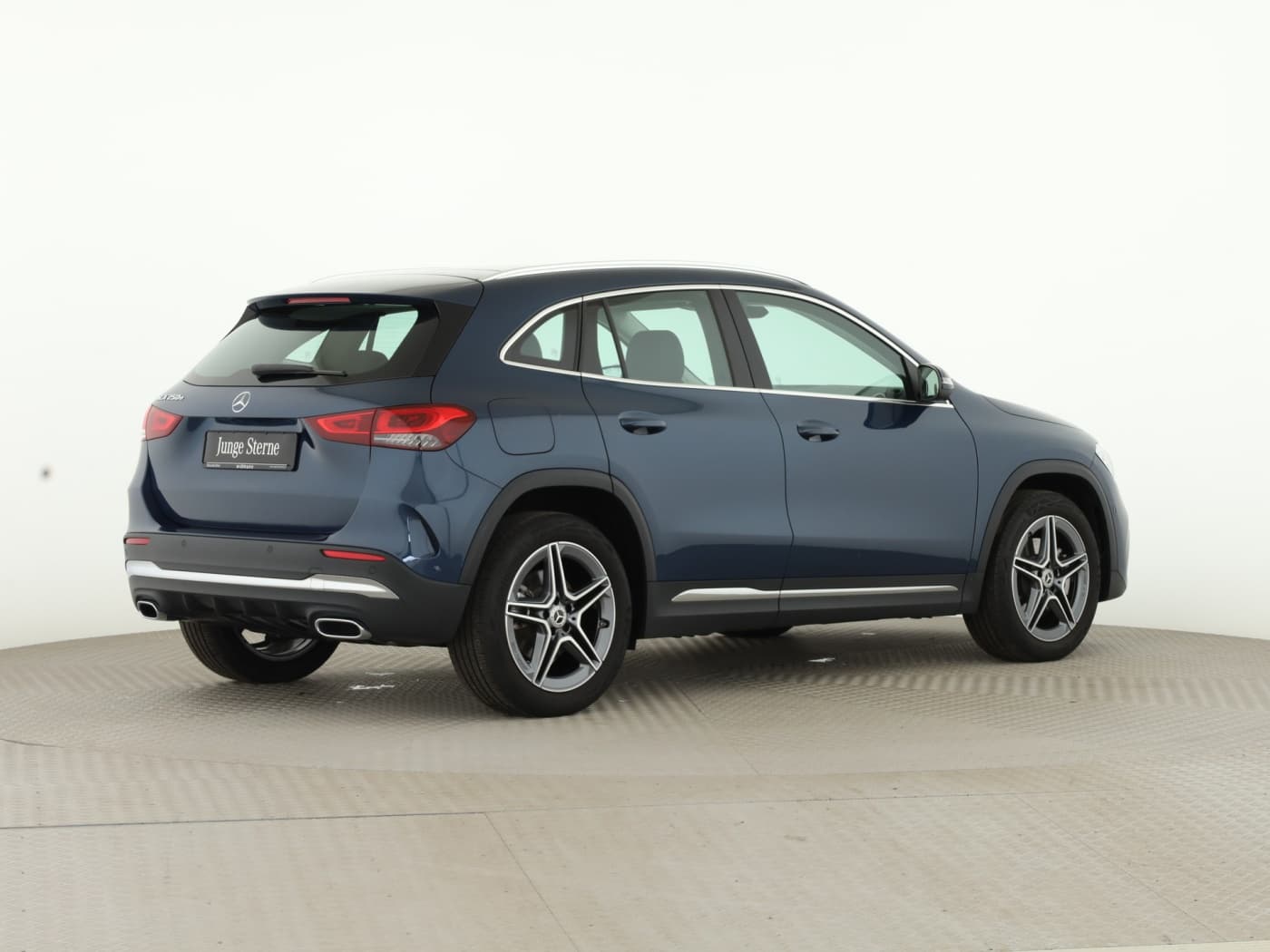 Mercedes-Benz GLA 250 e Bild 6