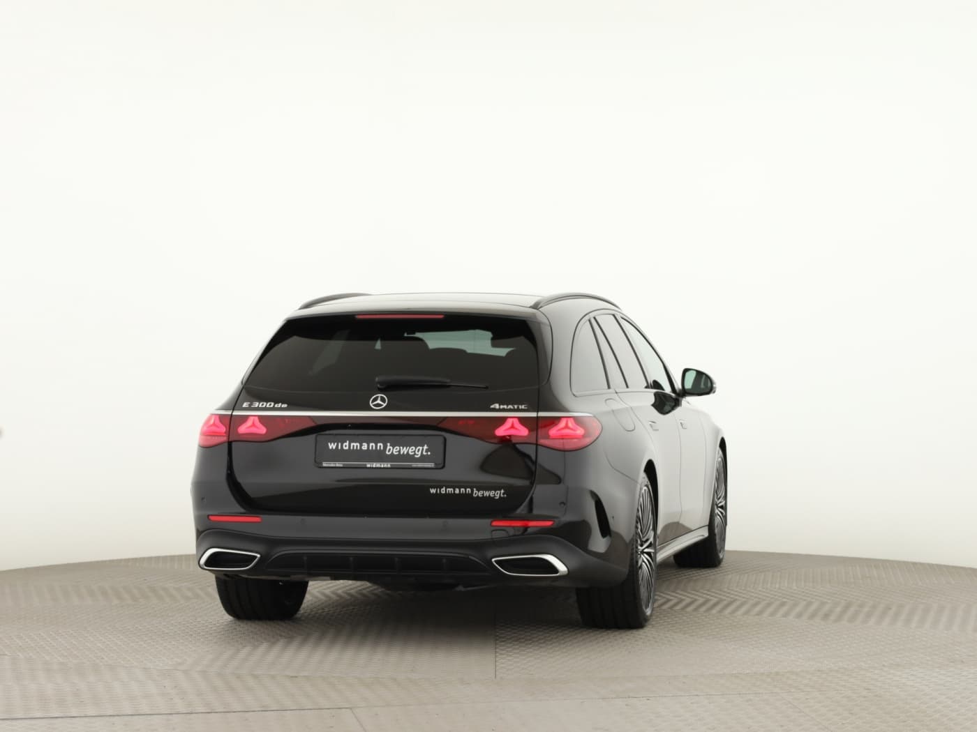 Mercedes-Benz E 300 de 4MATIC T EQ Hybrid Bild 2