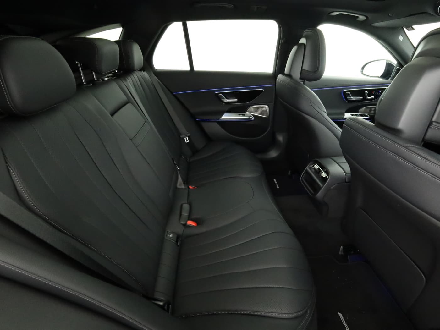 Mercedes-Benz E 300 de 4MATIC T EQ Hybrid Bild 26