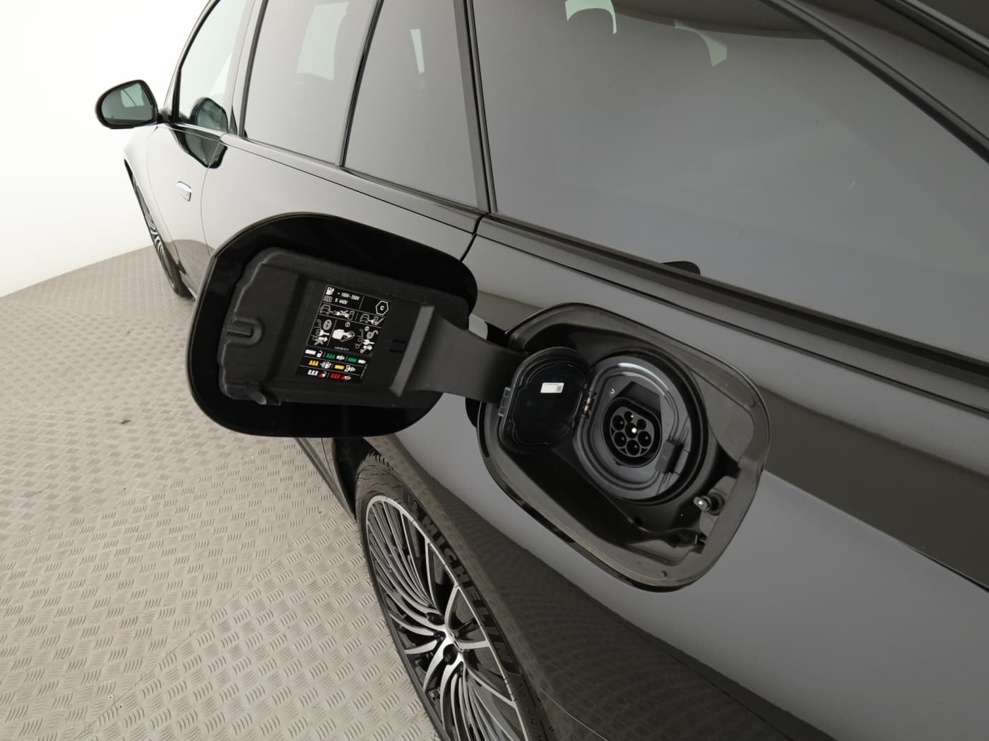 Mercedes-Benz E 300 de 4MATIC T EQ Hybrid Bild 29