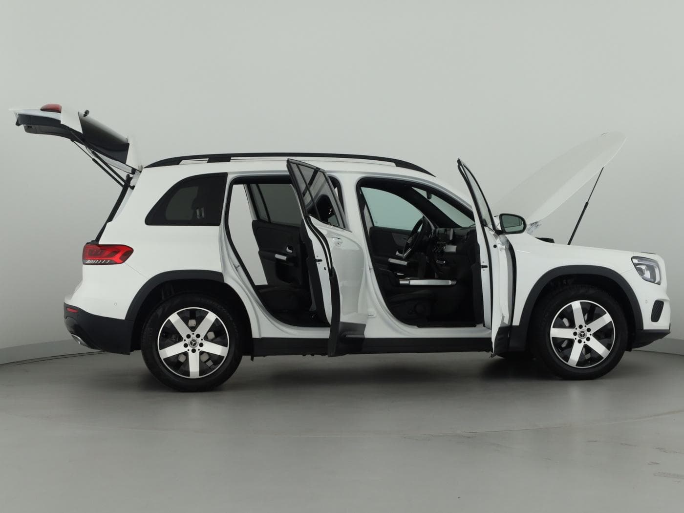 Mercedes-Benz GLB 220 d Bild 8