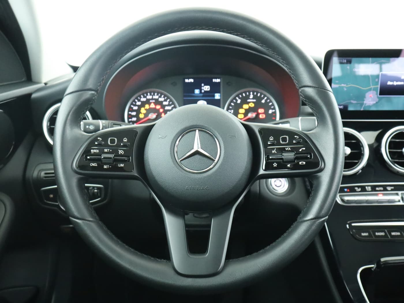 Mercedes-Benz C 200 d T Bild 11
