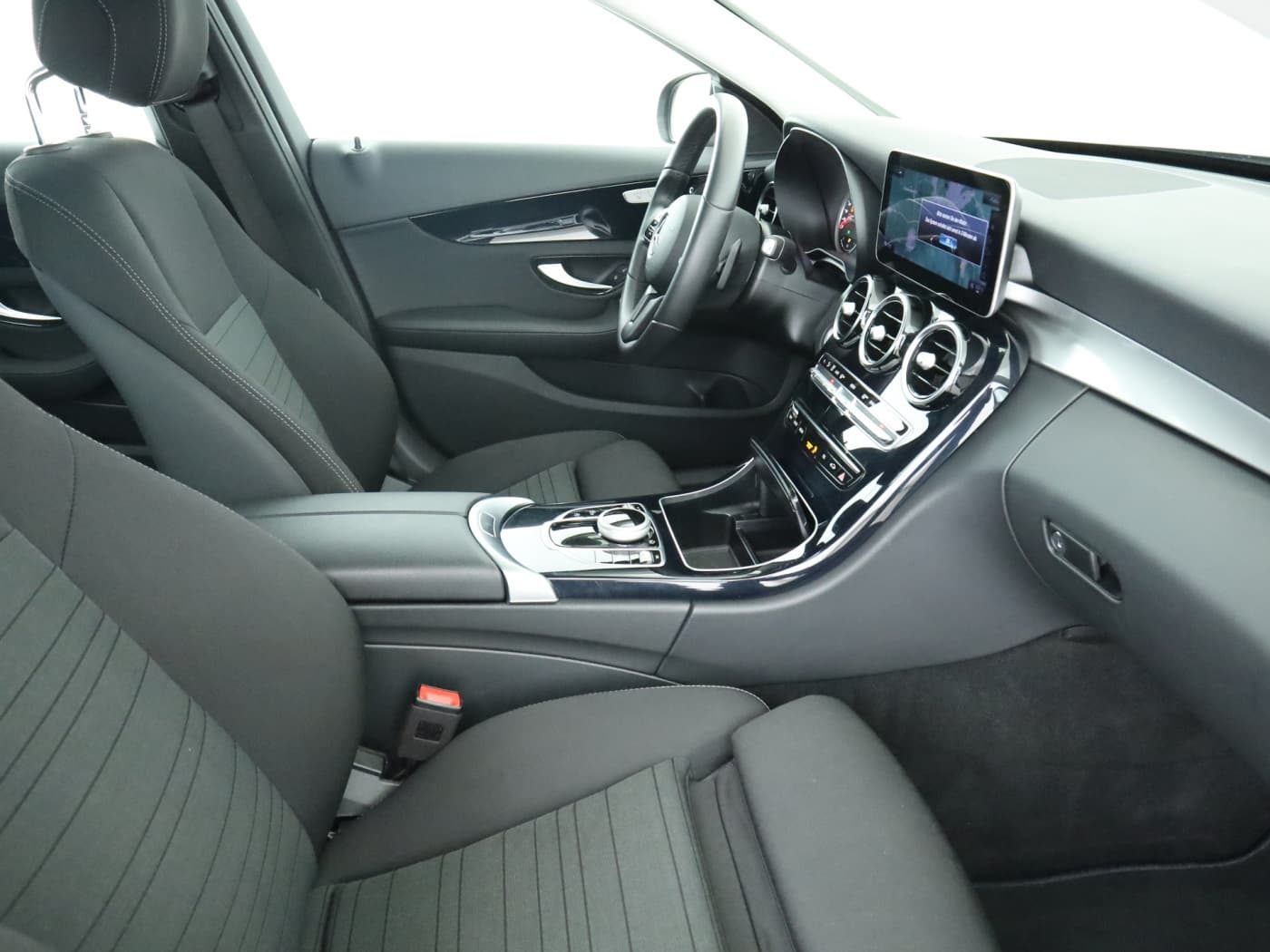 Mercedes-Benz C 200 d T Bild 17