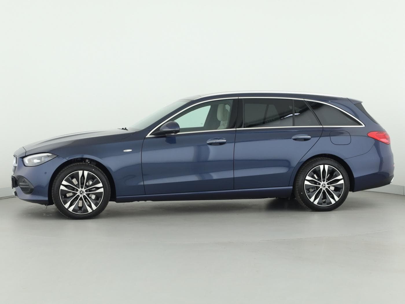 Mercedes-Benz C 300 de T-Modell mit EQ Hybrid Technologie Bild 7