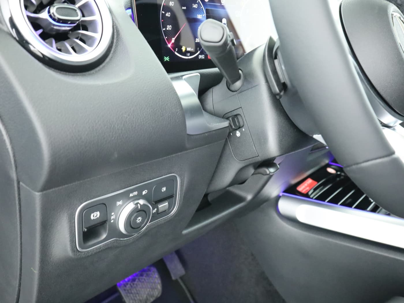 Mercedes-Benz GLB 200 d Bild 28