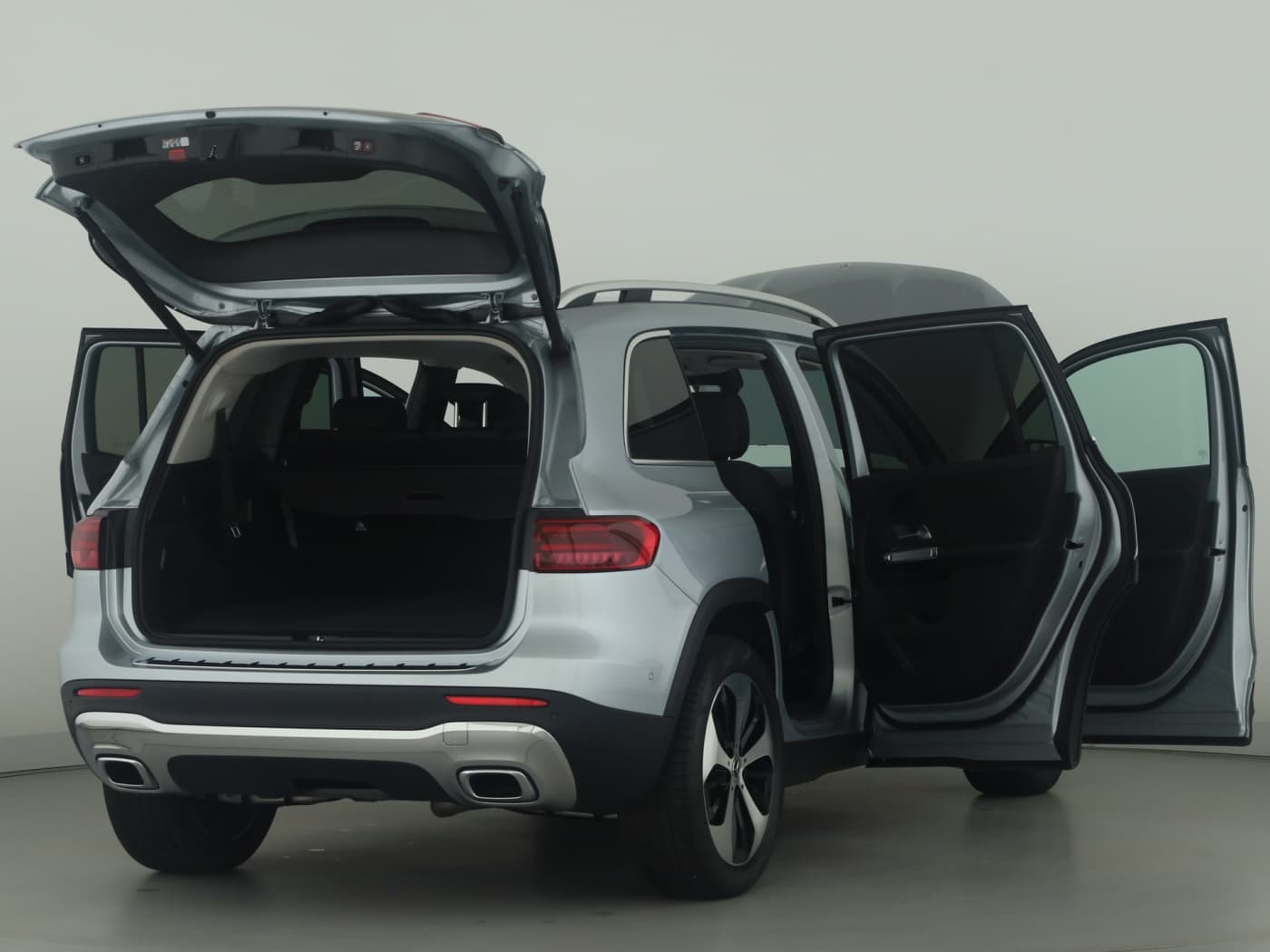 Mercedes-Benz GLB 200 d Bild 9