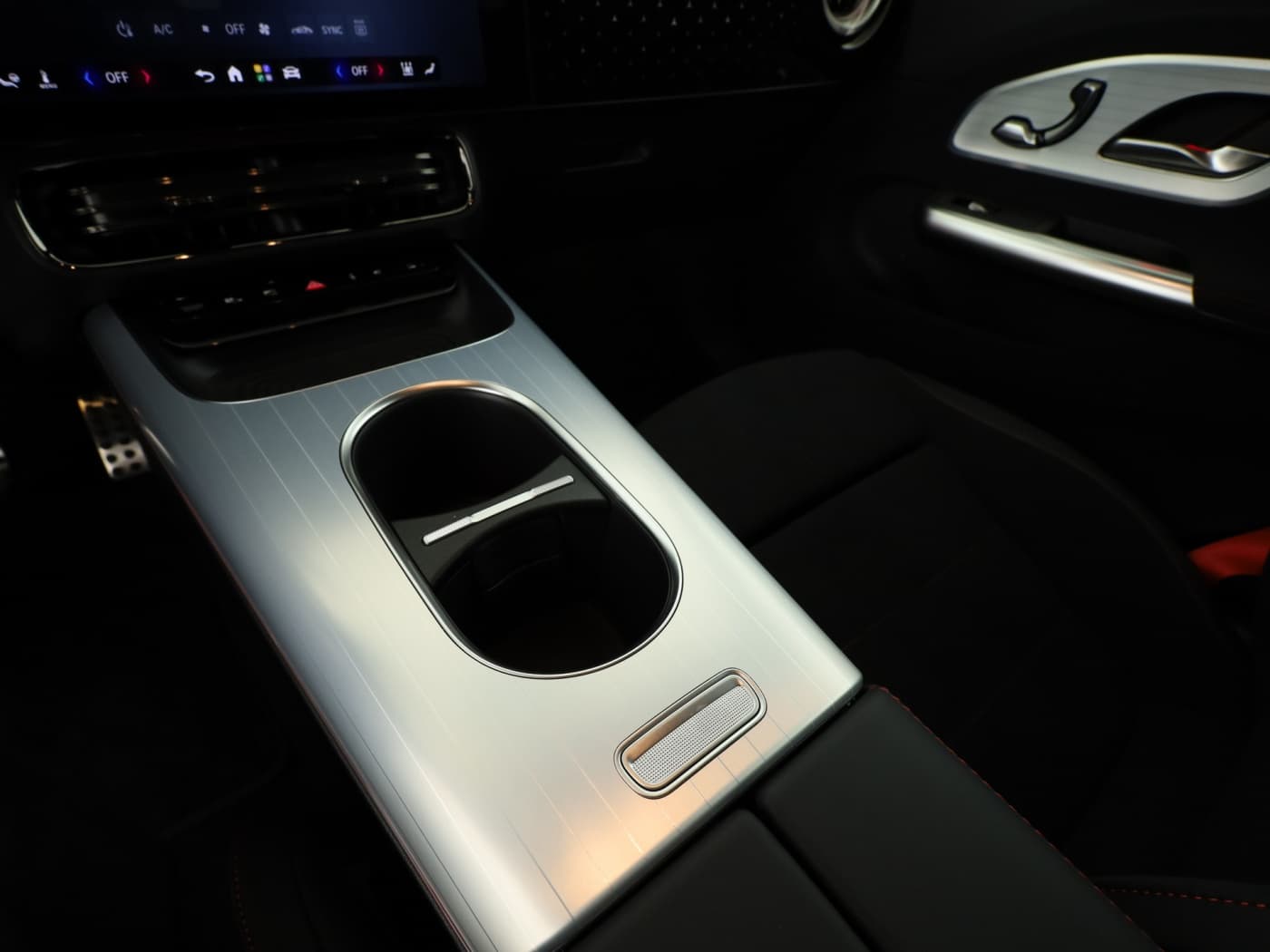 Mercedes-Benz CLA 250+EQ Bild 15