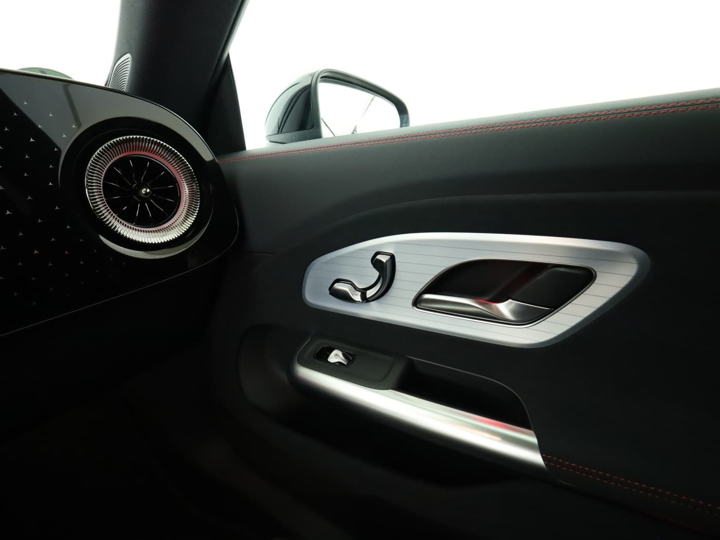 Mercedes-Benz CLA 250+EQ Bild 16