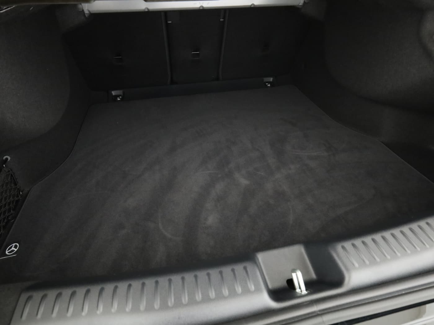 Mercedes-Benz CLA 250+EQ Bild 23