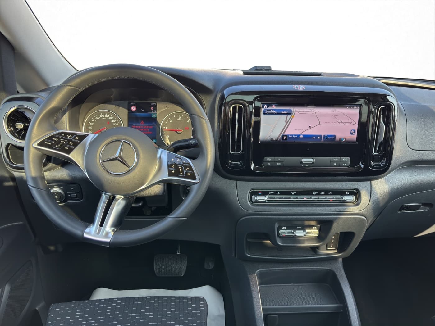 Mercedes-Benz Vito 114 CDI Tourer PRO Lang Bild 9