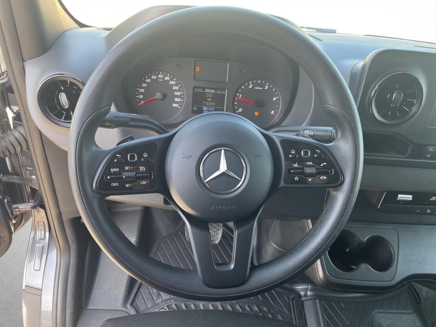 Mercedes-Benz Sprinter 317 CDI KA Hochdach RS 3.665 MM Bild 10