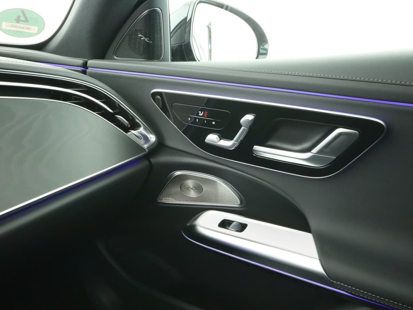 Mercedes-Benz E 220 d 4MATIC T-Modell Bild 16