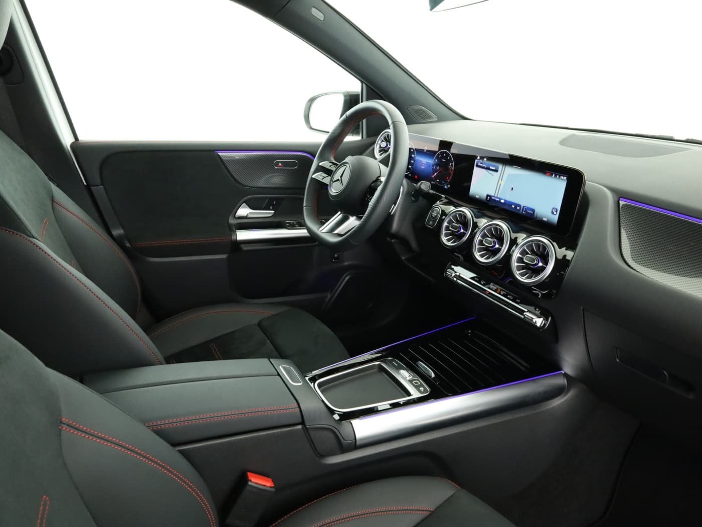 Mercedes-Benz B 180 Bild 17