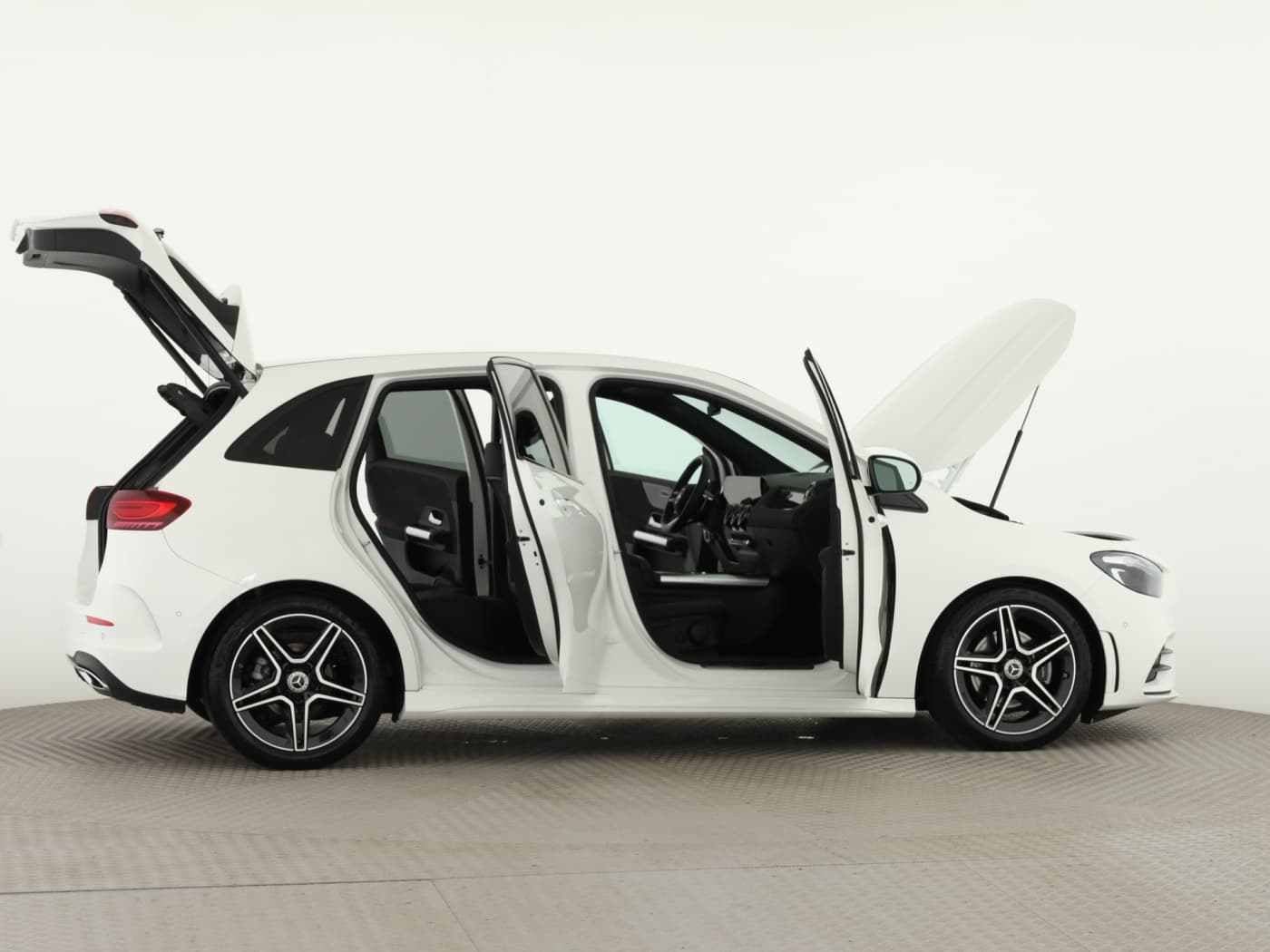 Mercedes-Benz B 180 Bild 8