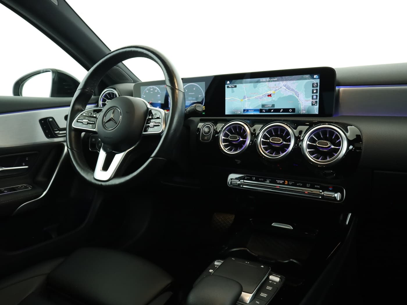 Mercedes-Benz A 220 d Bild 10
