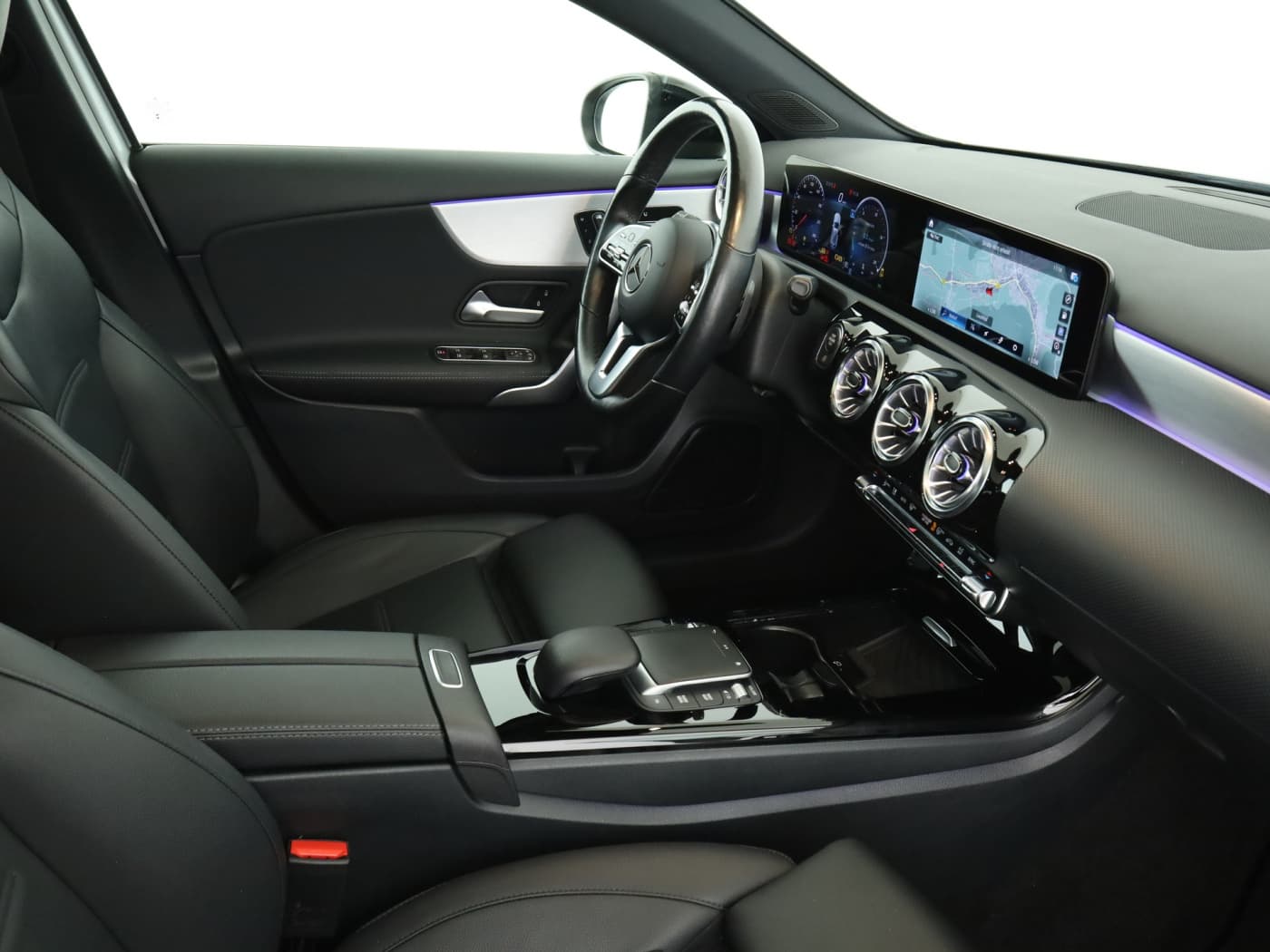Mercedes-Benz A 220 d Bild 17