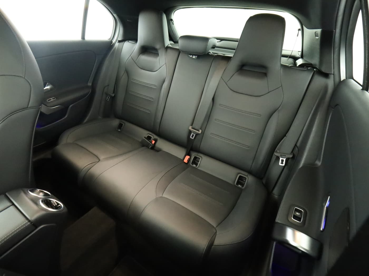 Mercedes-Benz A 220 d Bild 18