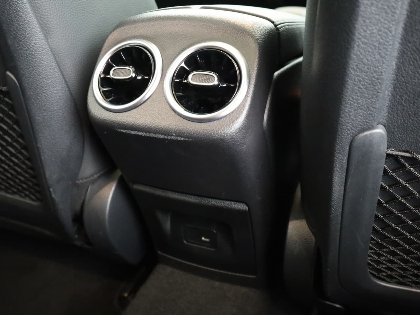 Mercedes-Benz A 220 d Bild 24