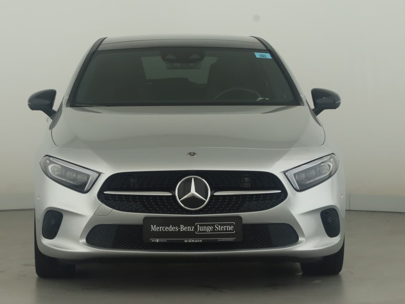 Mercedes-Benz A 220 d Bild 3