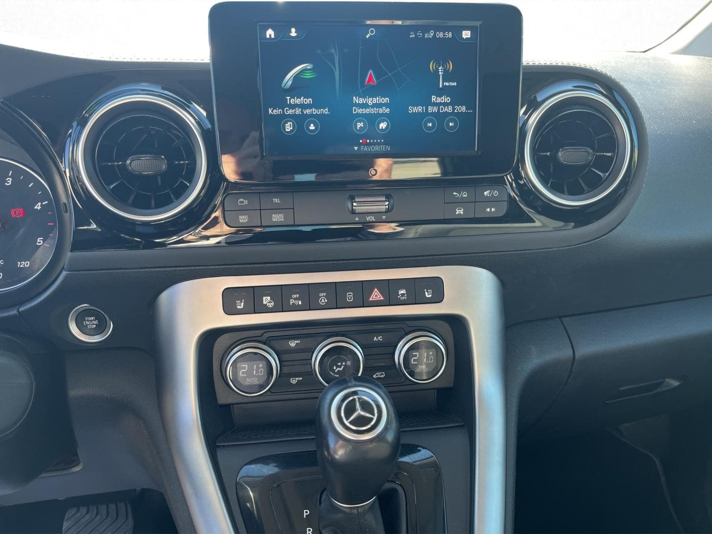 Mercedes-Benz T 180 d Edition Bild 12