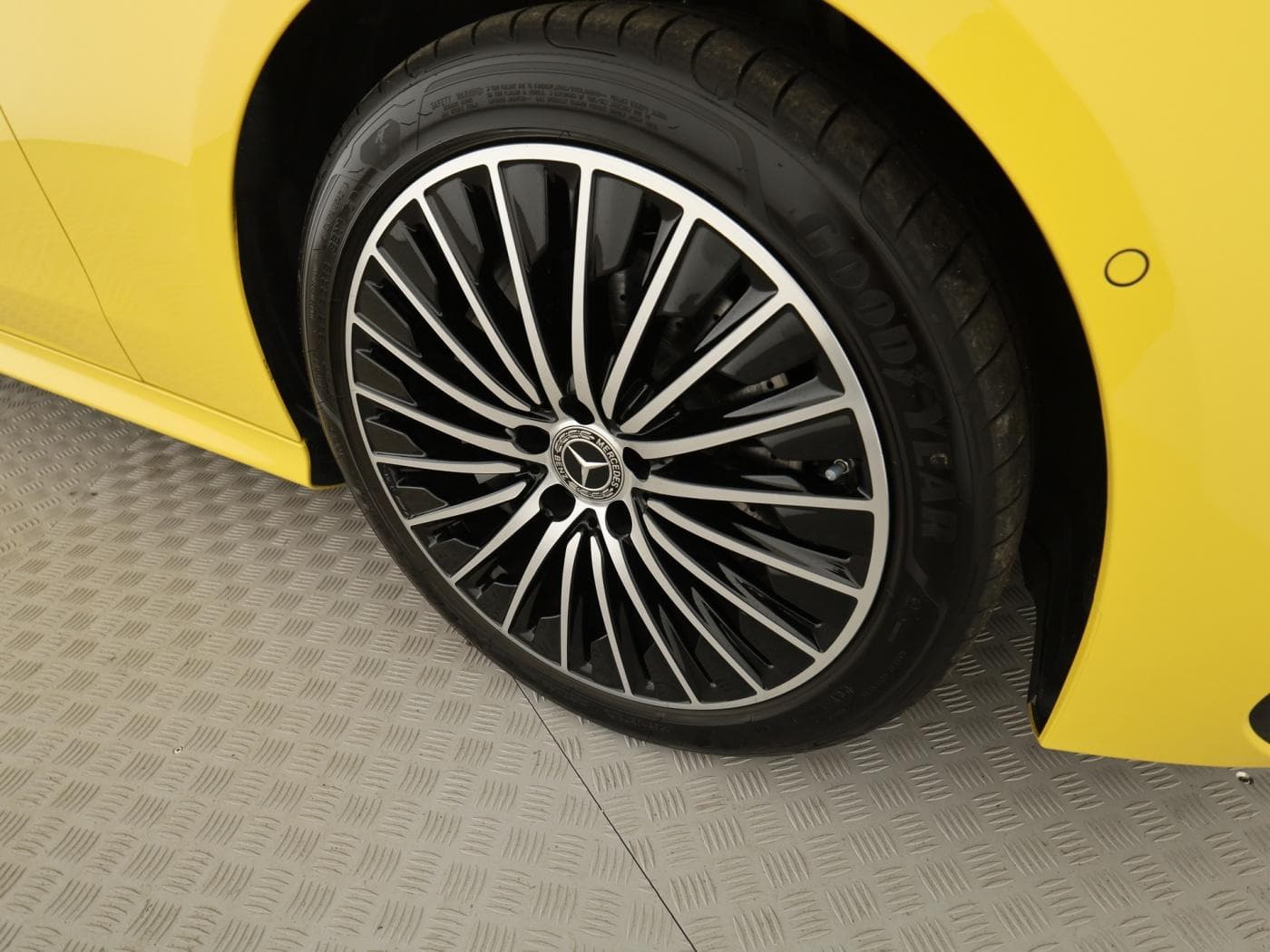 Mercedes-Benz CLE 200 Cabrio Bild 21