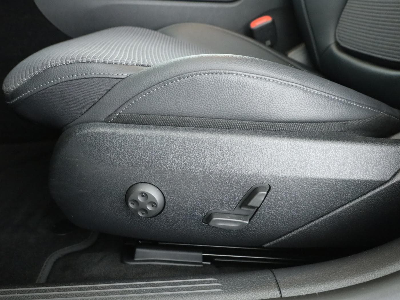 Mercedes-Benz C 220 d T Bild 25