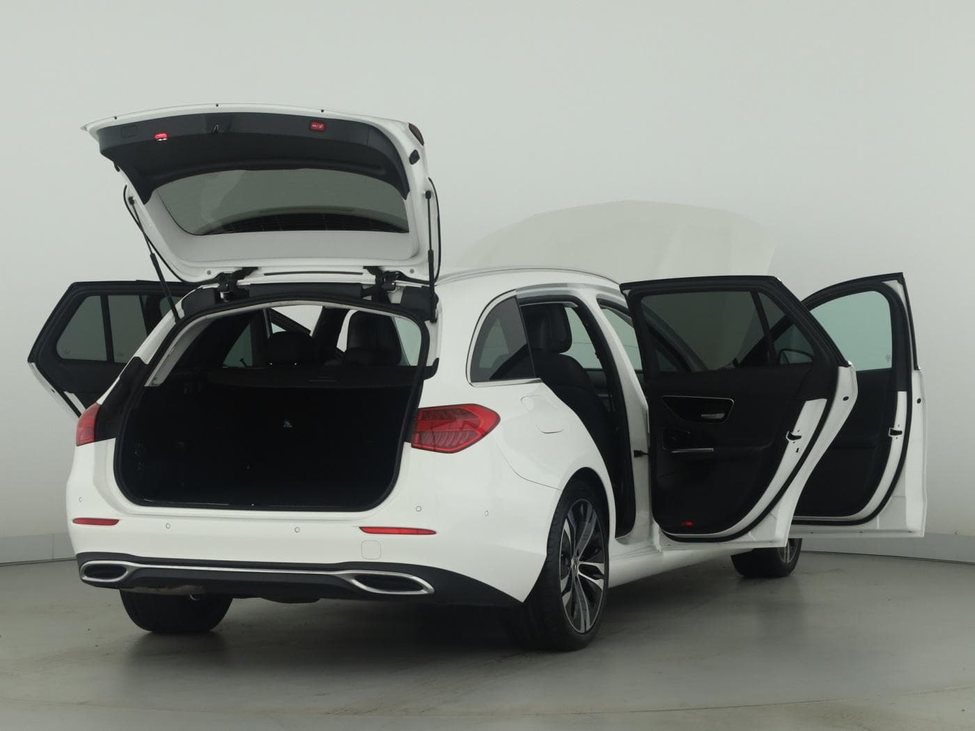 Mercedes-Benz C 220 d T Bild 9