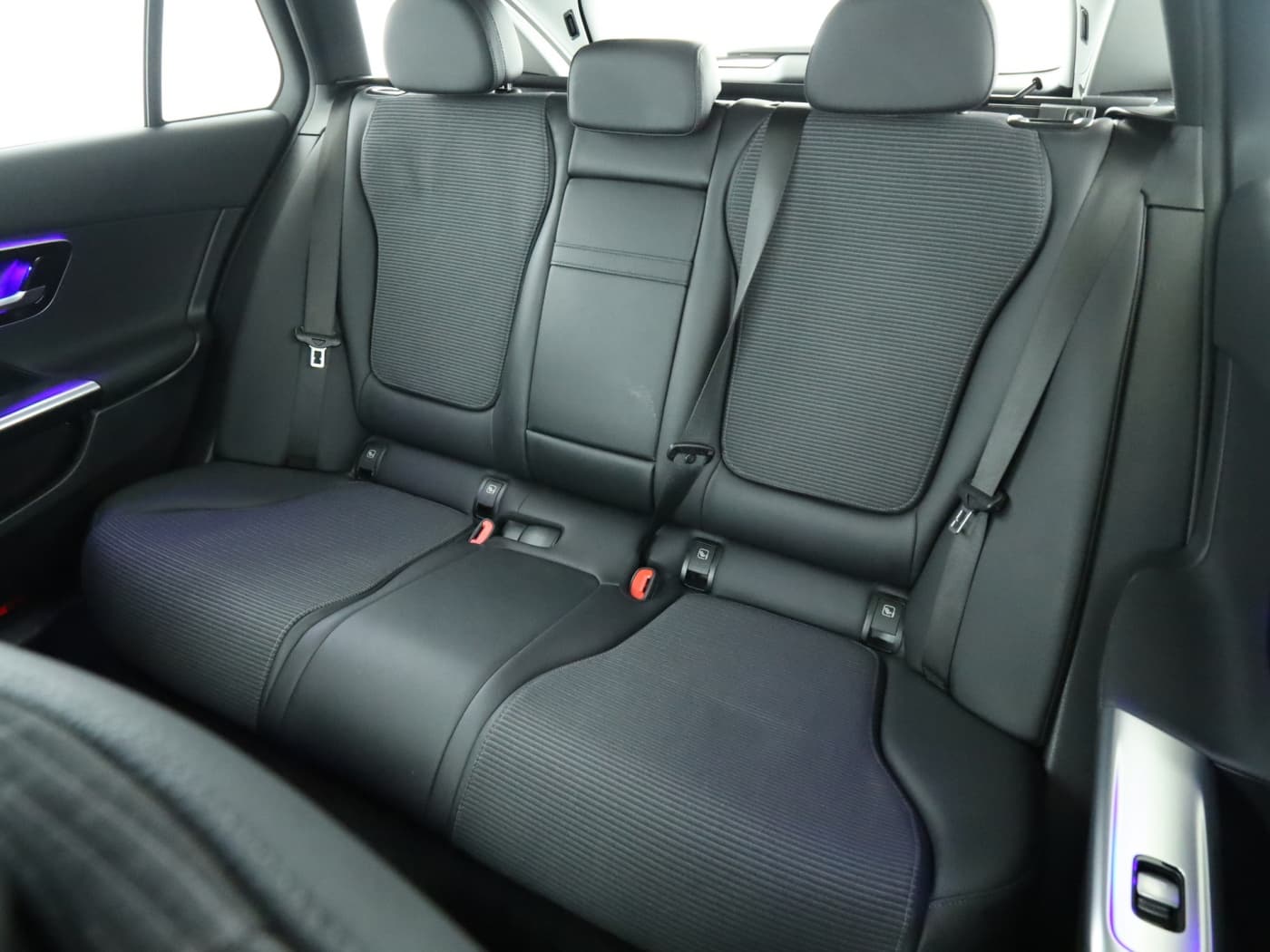 Mercedes-Benz C 220 d T Bild 18