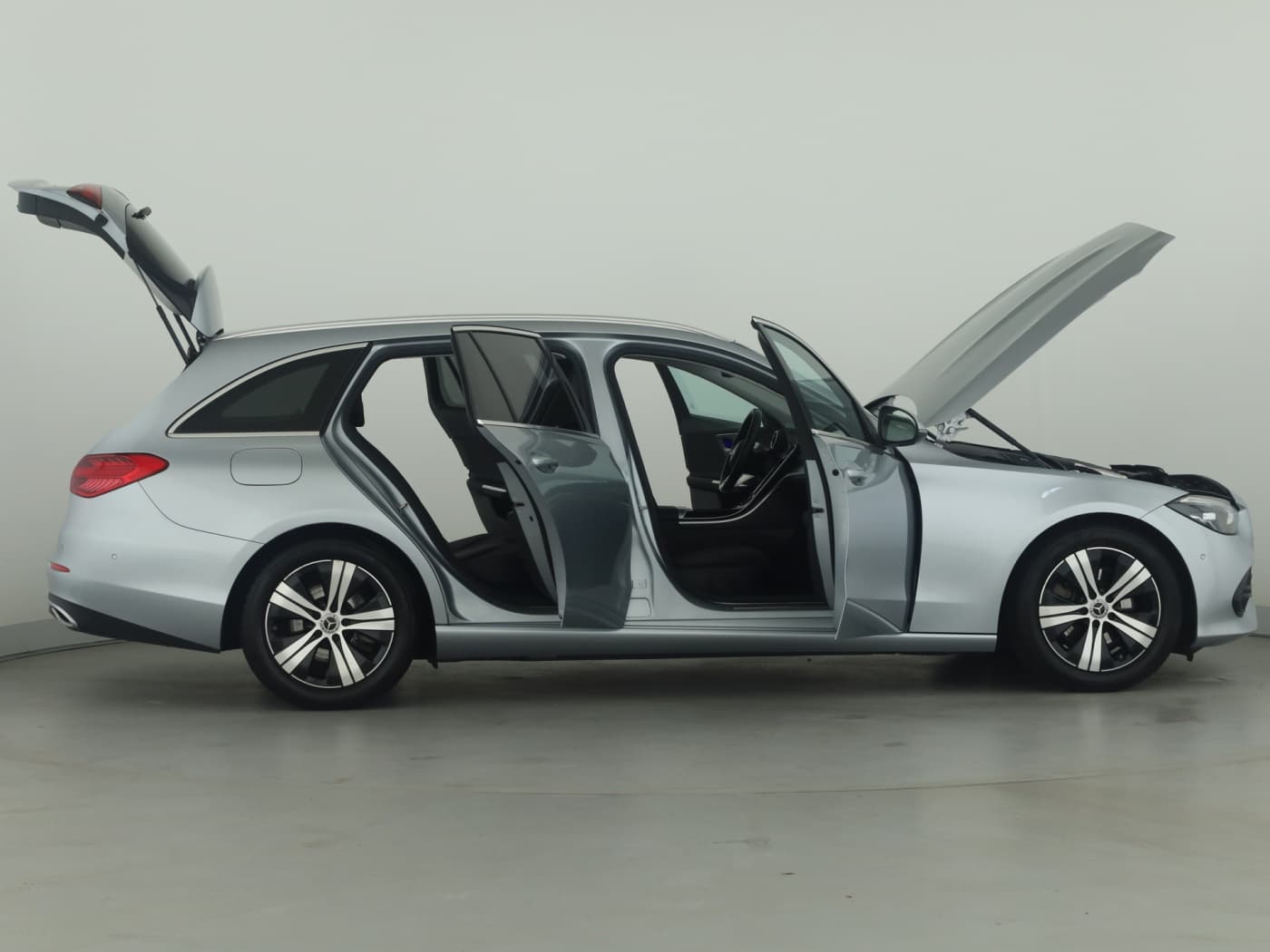 Mercedes-Benz C 220 d T Bild 8