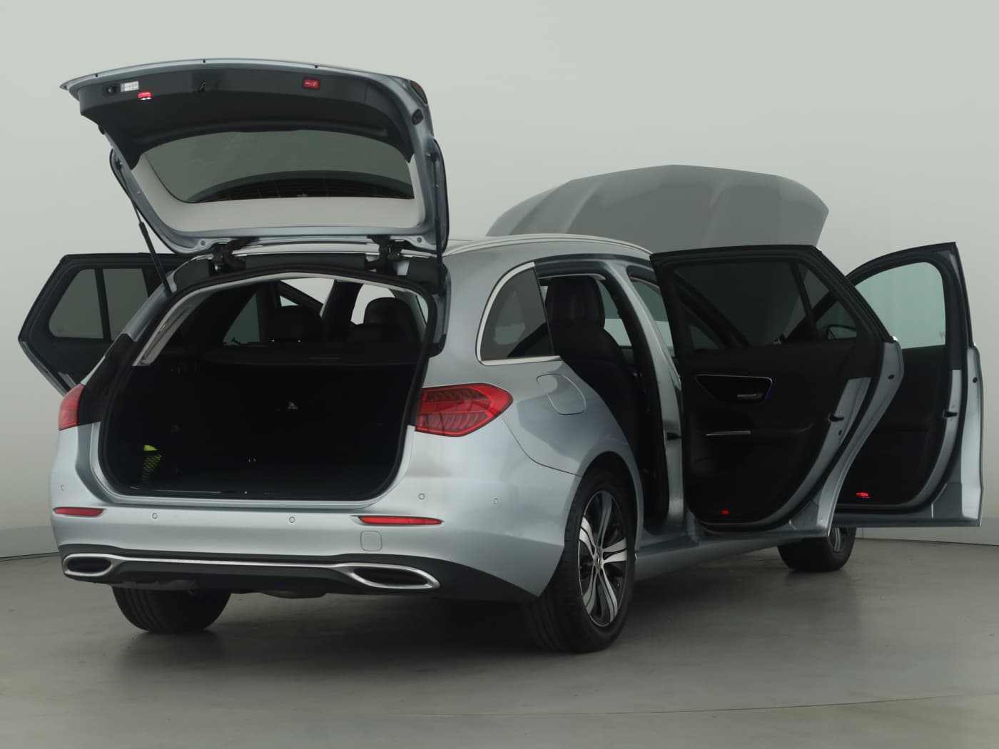 Mercedes-Benz C 220 d T Bild 9