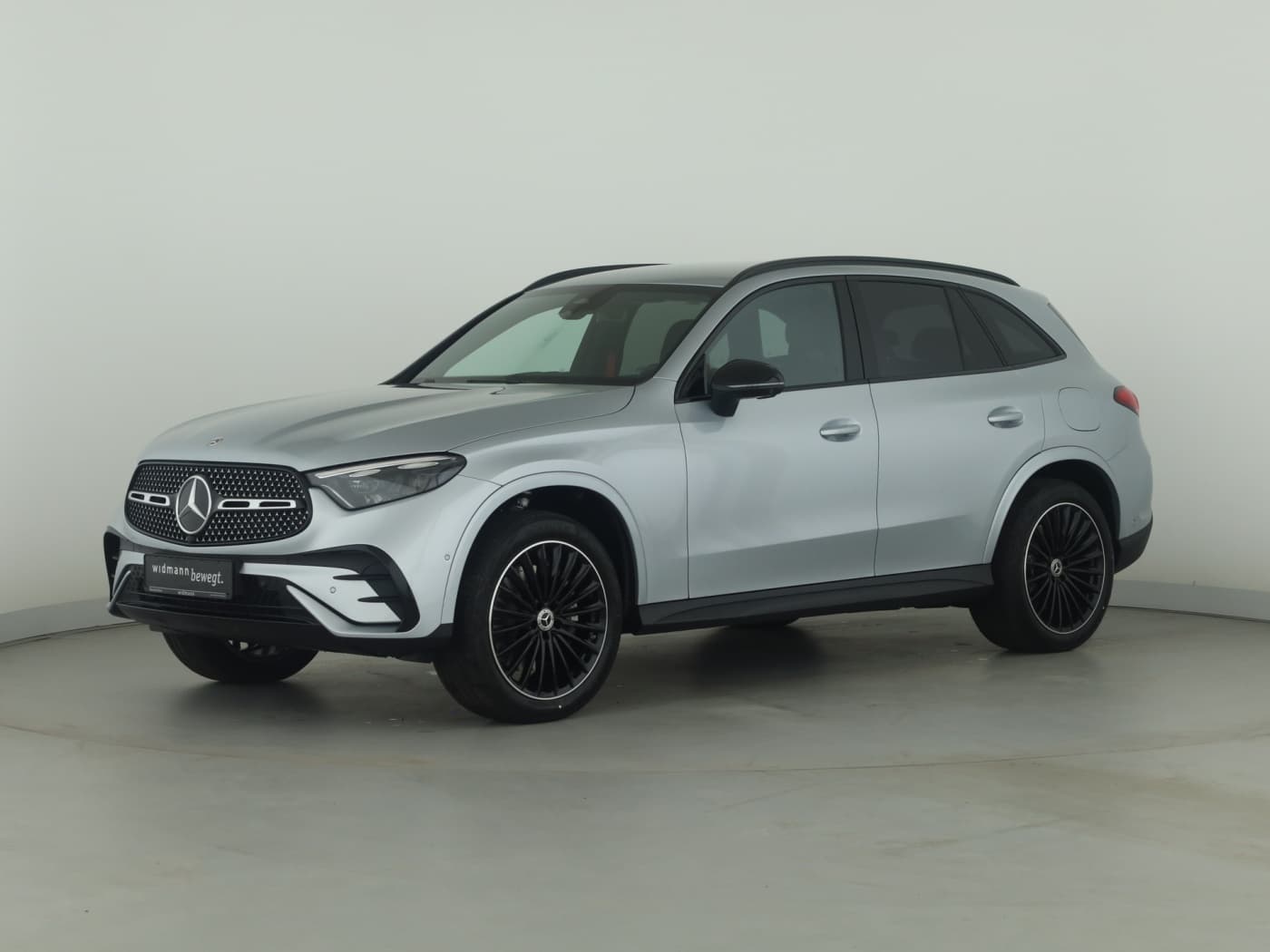 Mercedes-Benz GLC 300 e 4MATIC mit EQ Hybrid Technologie Bild 5