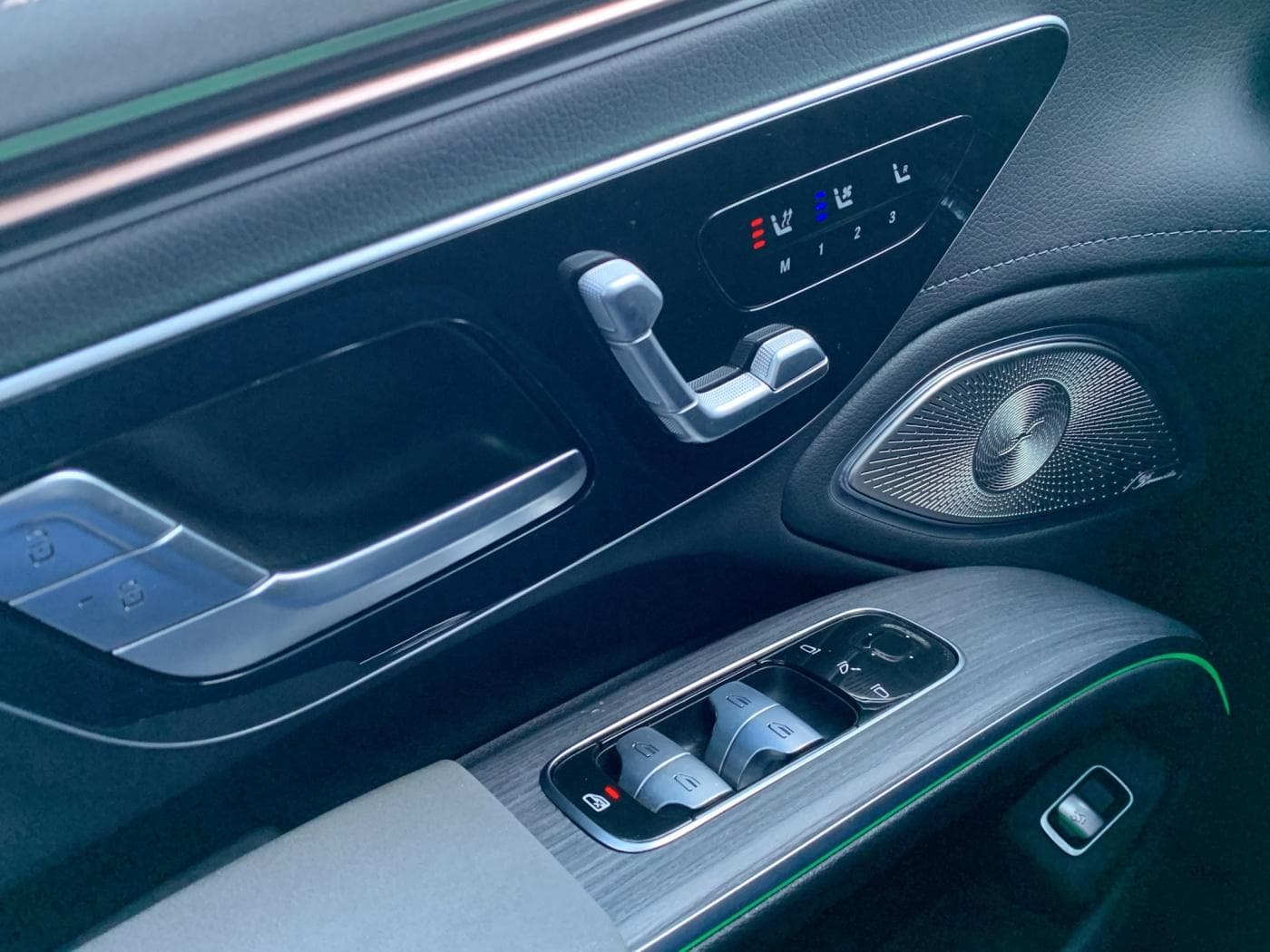 Mercedes-Benz EQS 450+ Bild 18