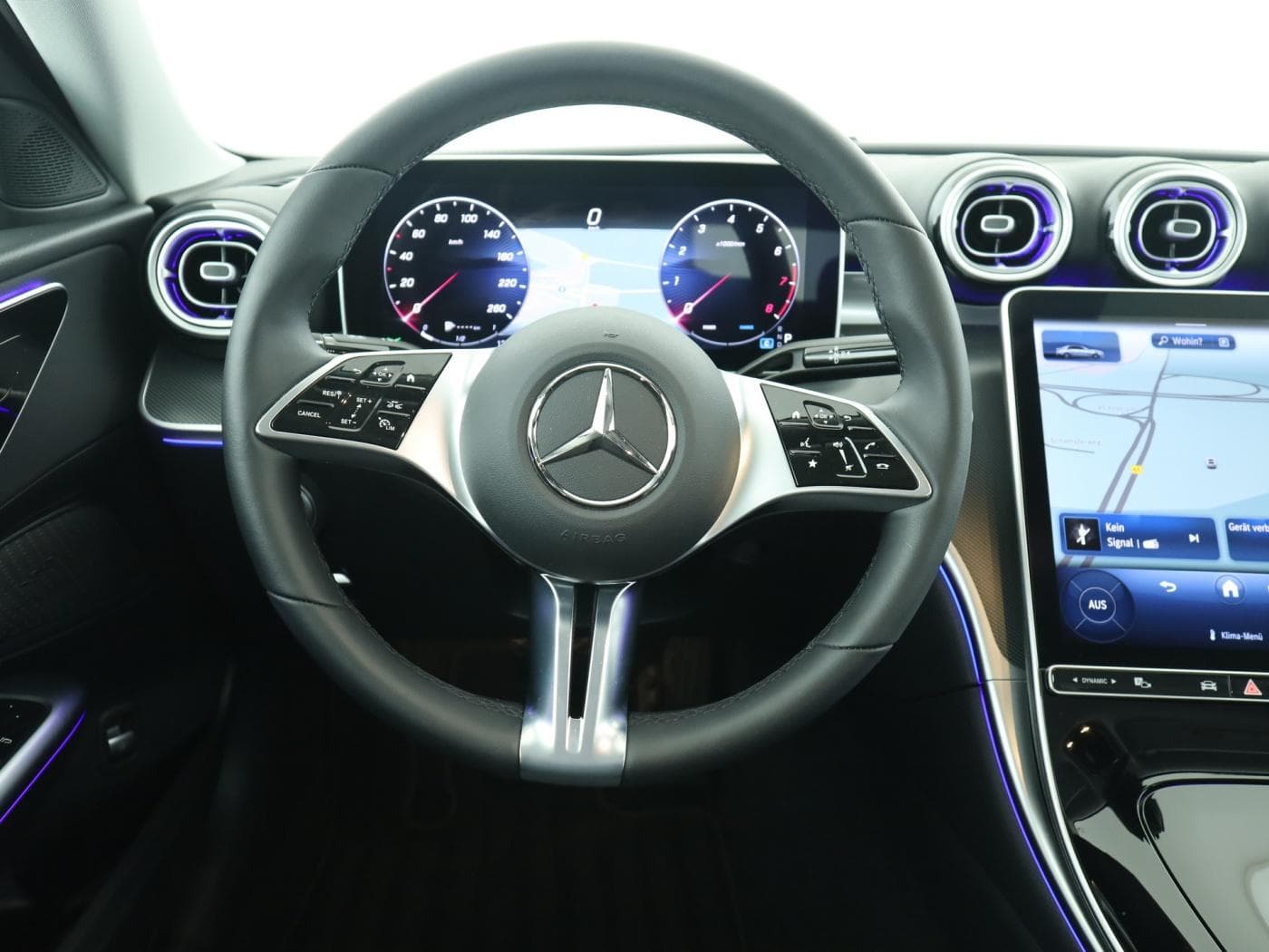 Mercedes-Benz C 200 Bild 11